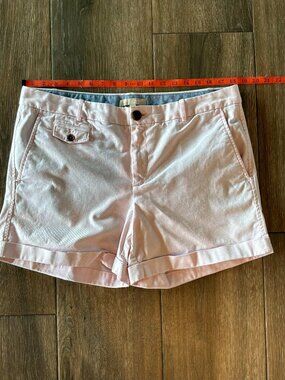 Banana Republic women's pale pink city chino cuffed preppy shorts size 12
